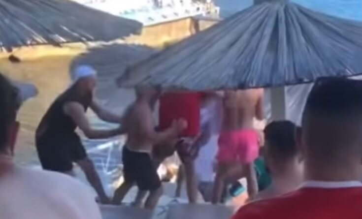 Rrahje mes pushuesve kosovarë në plazhin e Ulqinit (VIDEO)