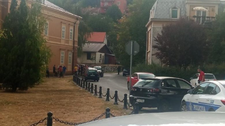 Sulmuesi në Mal të Zi vrau 11 persona dhe plagosi gjashtë me pushkë gjuetie