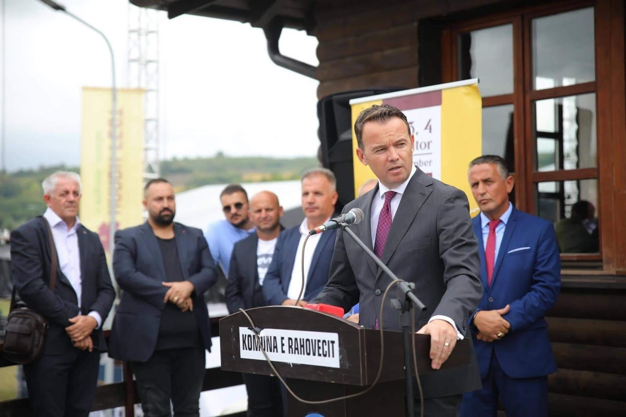 Ministri Faton Peci në Festivalin “Hardh Fest 2022”: Sektori i verëtarisë është një ndër shembujt e suksesit
