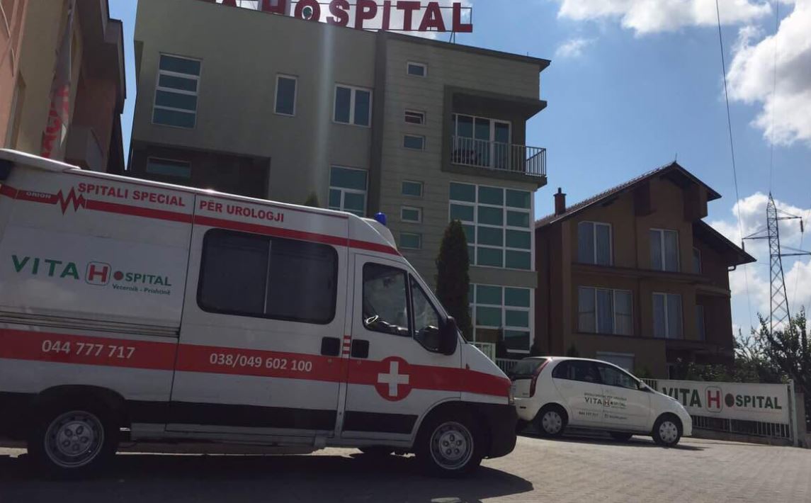 Ky është spitali privat në Prishtinë ku vdiq një person, familjarët hedhin akuza në drejtim të mjekëve përgjegjës