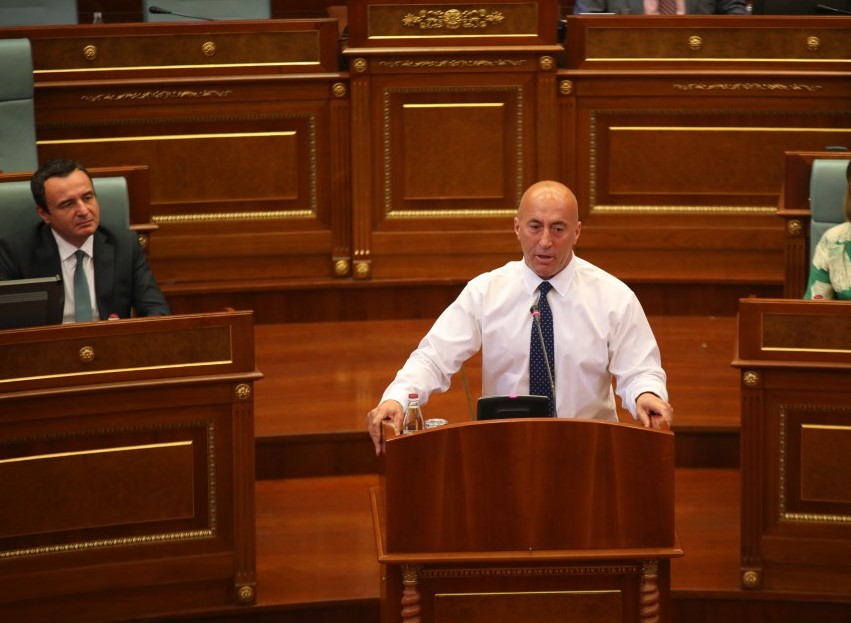 Haradinaj për dialogun: Kurti le të jep sqarime, mos ta ndjekin gazetarët në traktor