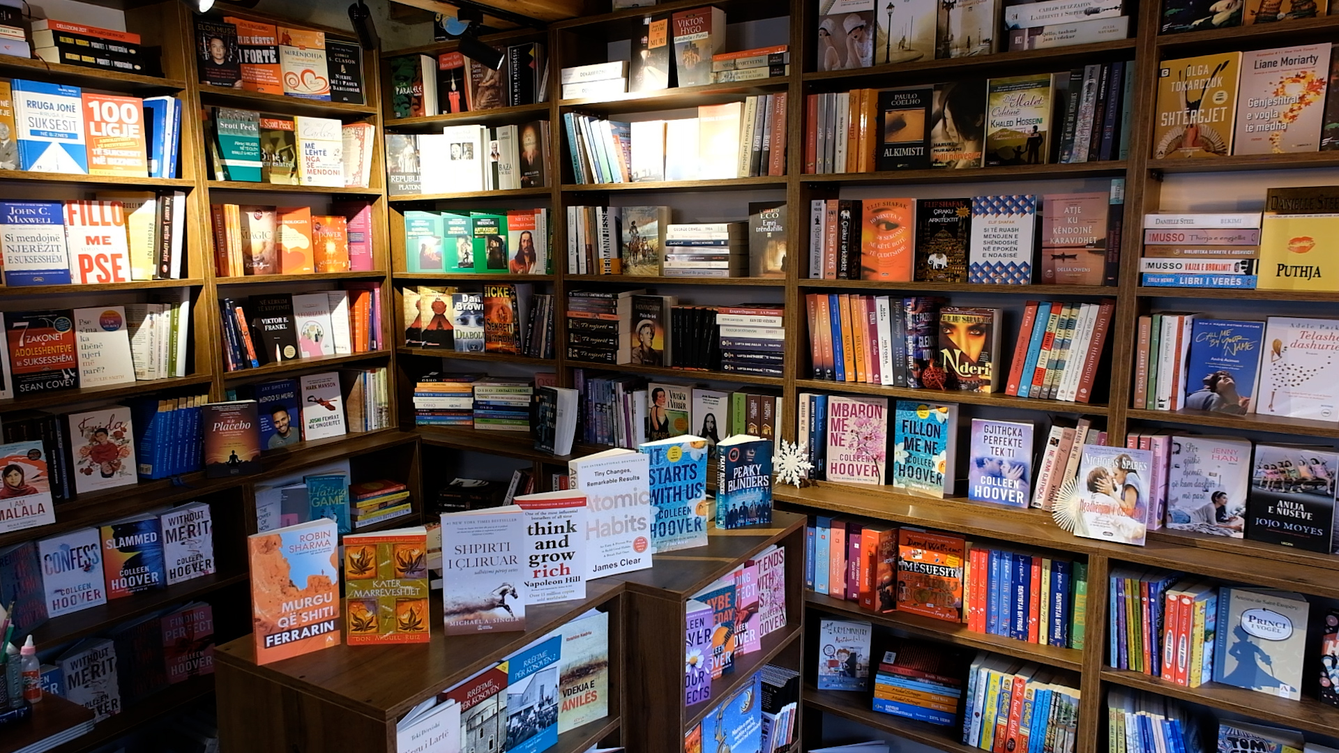 Cilët libra janë shitur më së shumti gjatë vitit 2022 në Gjakovë?