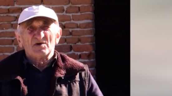 80-vjeçari nga fshati Mejë i Gjakovës që mbante familjen 80 anëtarëshe, tregon pengun e madh të jetës së tij