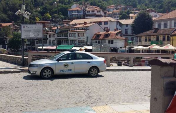 Dyshohet se bëri vetëvrasje, gjendet pa shenja jete gruaja në Prizren