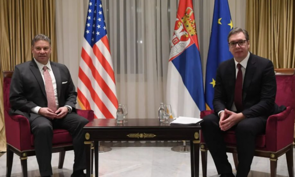 Vuçiq: Ndërkombëtarët po na thonë “Kosova është shtet sovran, s’mund të bëjmë asgjë”