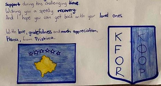 Hana 11-vjeçare iu çon letër ushtarëve të KFOR-it: Jeni heronjtë e vërtetë