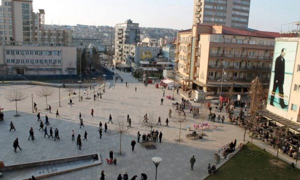 Qytetarët e Prishtinës ankohen për numrin e madh të mushkonjave, Komuna: Problem evropian