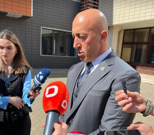 Haradinaj pas takimit me Osmanin: Rreziku është prezent, të bashkëpunojmë me aleatët për të shpëtuar jetë