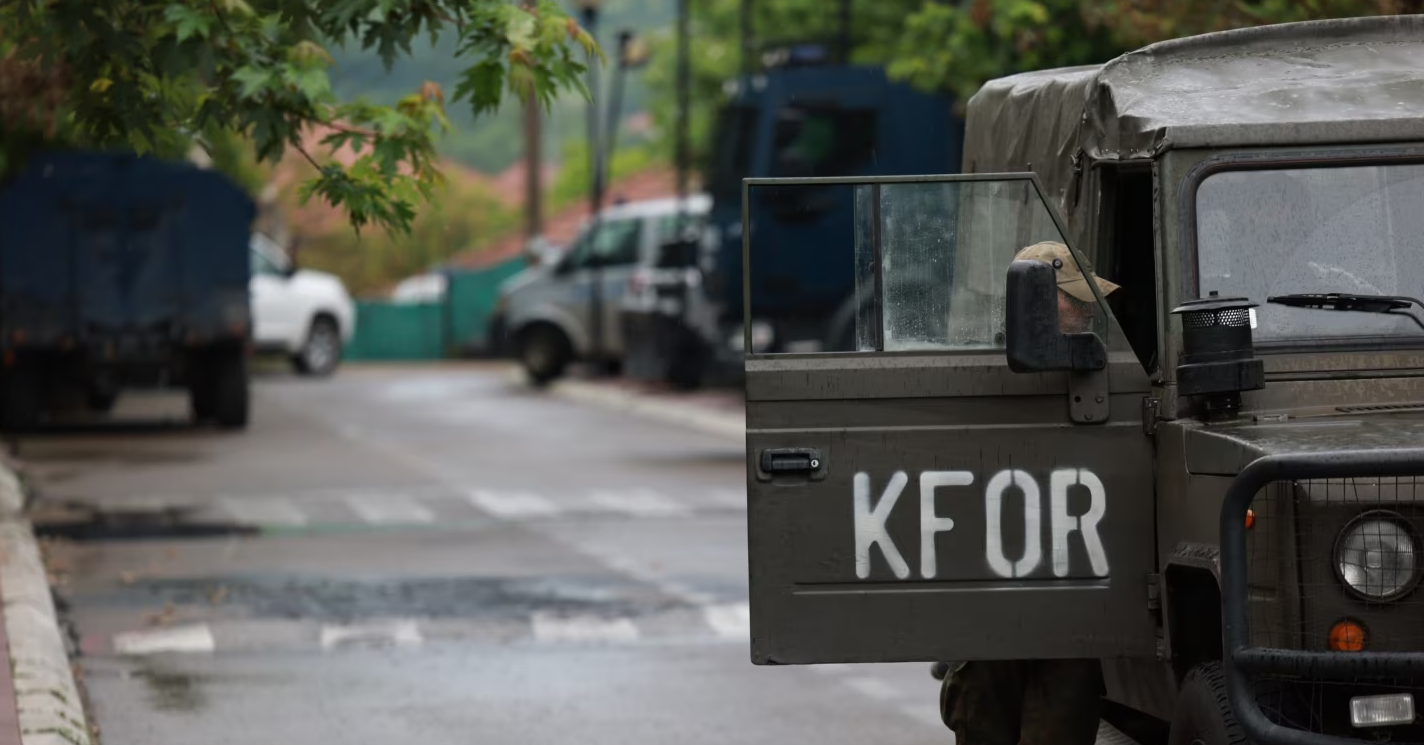 KFOR me ushtrime stërvitore, do të shtojë trupat në dy zona, përfshirë Manastirin e Deçanit