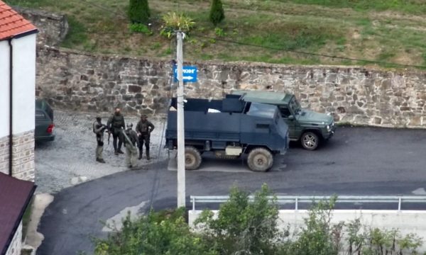 NATO për sulmin në Banjskë: Hetimin zyrtar po e kryen Policia e Kosovës