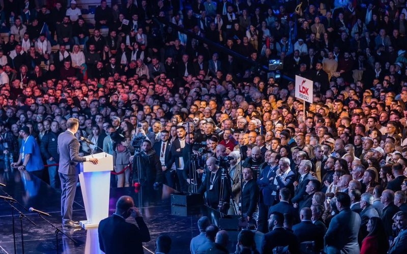 Abdixhiku distancohet nga pjesa tjetër e opozitës: Nuk jemi një, mos na përzieni