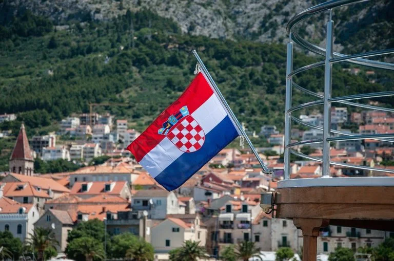 Rriten kërkesat për punëtorë në Kroaci, shqiptarët e shohin si urëlidhëse për Evropë