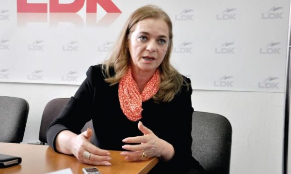 Gaxherri: Po kthehemi fuqishëm, Kosova ka shumë nevojë për qeverisjen e LDK-së