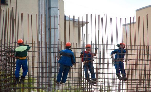 Kompanitë kosovare sjellin punëtorë nga Azia, ata ikin drejt vendeve evropiane