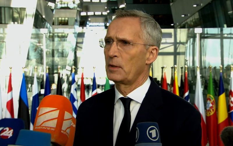Stoltenberg: Incidentet në veri janë serioze, duhet të qëndrojmë të fokusuar në Ballkanin Perëndimor