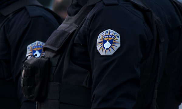 Grabitje e armatosur në Vushtrri, policia jep detaje