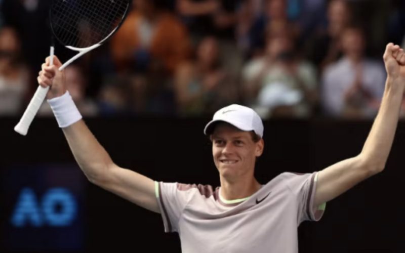 Sinner e mund Djokovicin, kualifikohet në finale të Australian Open