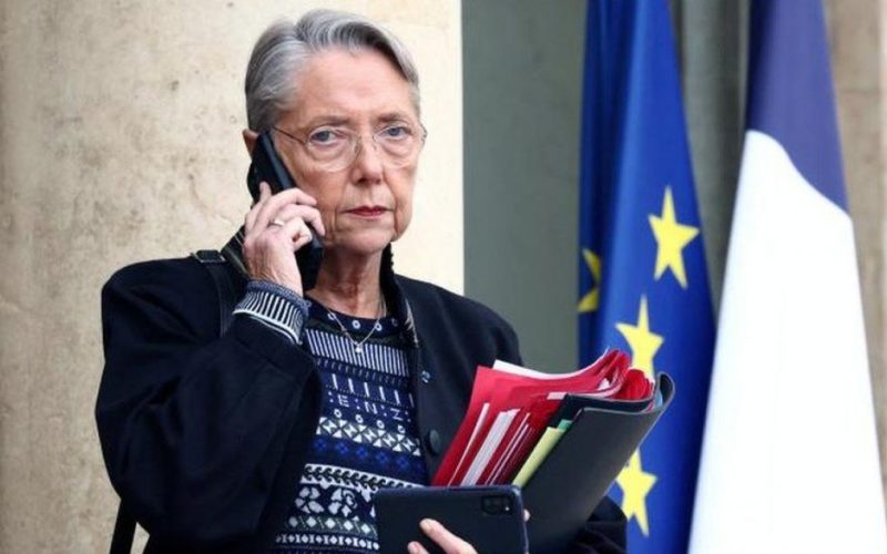 Jep dorëheqje kryeminstrja e Francës, Elisabeth Borne