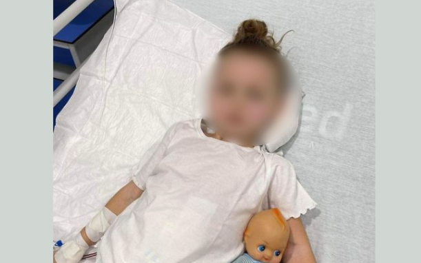 Vajza nga Prishtina është e sëmurë me tumor, familja ka nevojë për ndihmë financiare