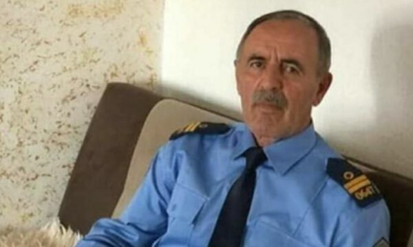 Vdes polici Asllan Gashi, shërbeu për shumë vjet në Polici