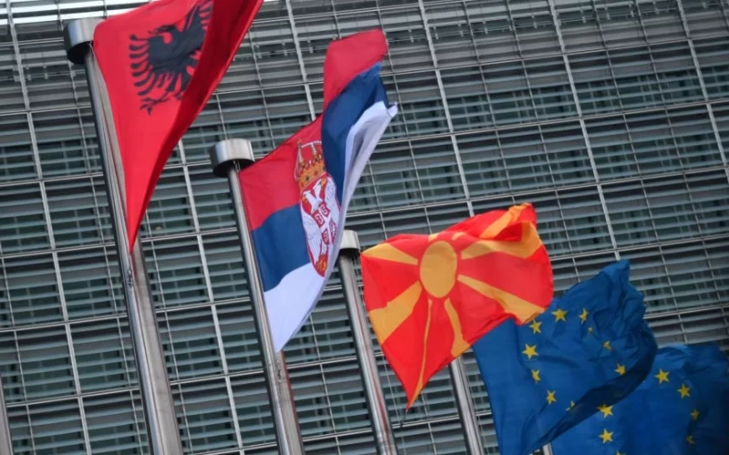 Liderët e BE-së sigurojnë dy miliardë euro për Ballkanin – a do të ketë kushtëzime specifike për Kosovën?