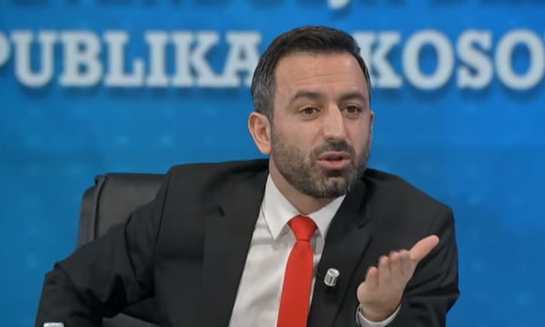 Dimal Basha i reagon Ambasadorit Hovenier, i thotë se po bën kërkesa përtej mandatit dhe kundër ligjeve të Kosovës