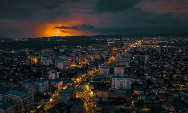 IKShPK tregon si qëndron sonte Prishtina me cilësinë e ajrit