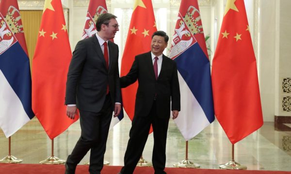 Deklarata e Vuçiqit se mbështet Kinën në raport me Tajvanin, analistët e lidhin me Kosovën