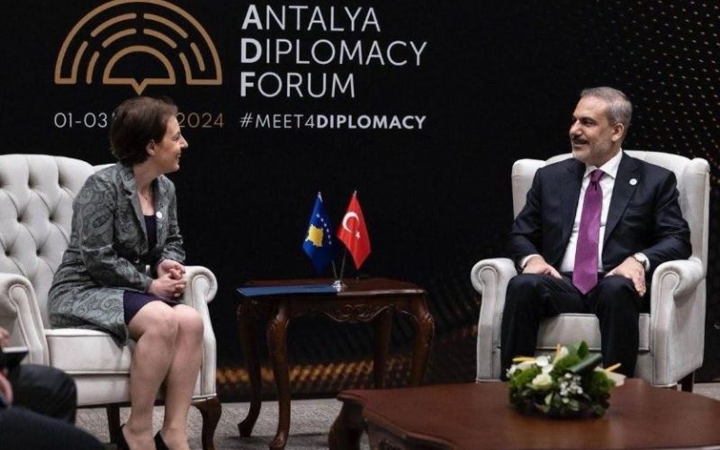 Gërvalla takon homologun turk, në fokus mbështetja ndaj Kosovës për KiE dhe NATO