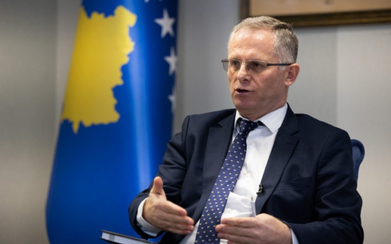 Bislimi: Kosovës t’i hiqen masat ndëshkuese nga BE-ja dhe t’i jepet statusi i vendit kandidat