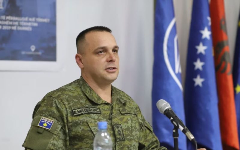 Kosova i dërgon mjete ushtarake Ukrainës, Maqedonci: Jemi me ju deri në fitore