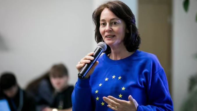 Nënkryetarja e PE-së: Komisioni Evropian vendosi në mënyrë të njëanshme sanksione vetëm ndaj Kosovës, sinjal kontradiktor