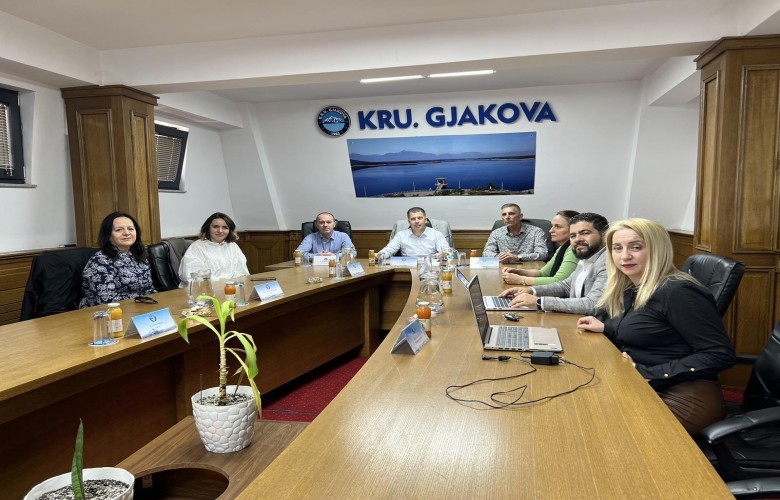 Pas ndalimit në Bullgari, rikthehet në punë kryeshefi i KRU Gjakovës