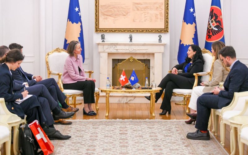 Osmani pret zyrtaren e lartë zvicerane, flasin rreth anëtarësimit të Kosovës në KiE