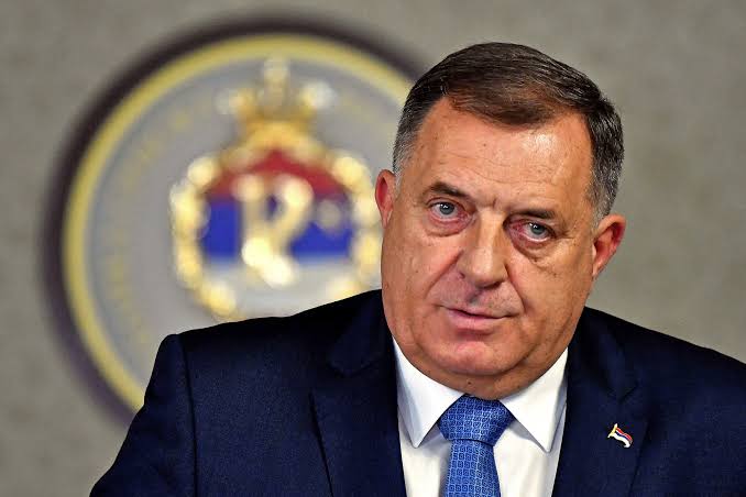 Dodik kërcënon Bosnjën: Nëse votohet rezoluta për gjenocidin serb, do shkëputemi