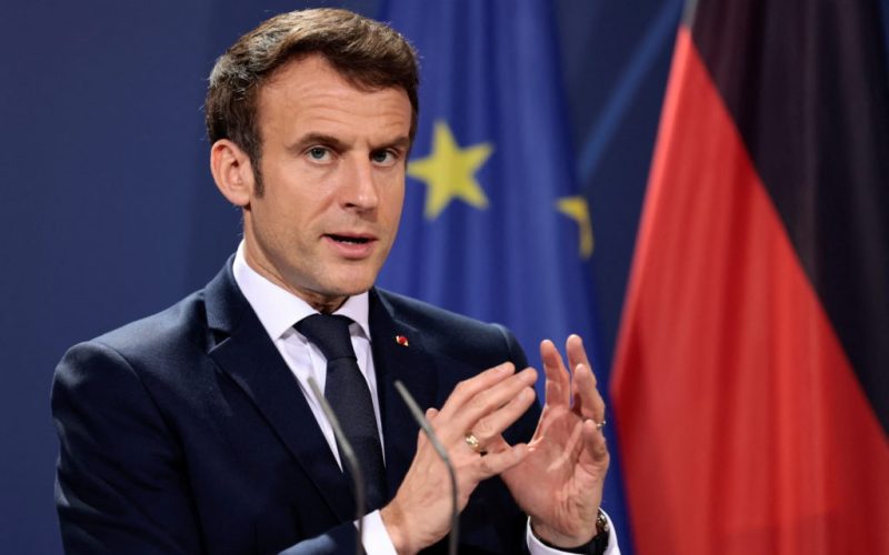 Macron bën thirrje për përmbajtje: Po punojmë për de-eskalim të situatës