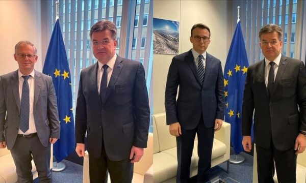 Nën tensionet e reja për bllokadën e kosovarëve, BE konfirmon se sot mbahet takimi Bislimi-Petkoviq për “dinarin”