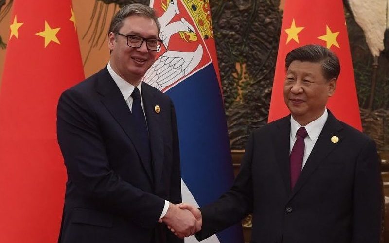 Presidenti i Kinës nga Serbia premton mbështetje edhe për çështjen e Kosovës