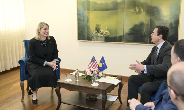Kurti i shpreh keqardhje zyrtares amerikane që Kosova s’u fut në agjendë për anëtarësimin në KiE