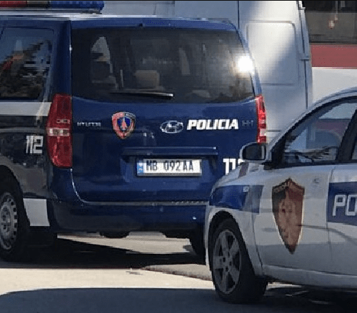 Tentoi të vriste një person në bashkëpunim me tre të tjerë, arrestohet 27-vjeçari në Korçë