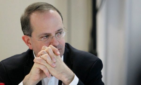 Weber për Asociacionin: Kryeministri Kurti nuk besoj se është naiv, i mungon pika politike